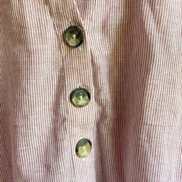 Harve Benard Linen Red & White Striped Tank Top - Picture 5 of 10